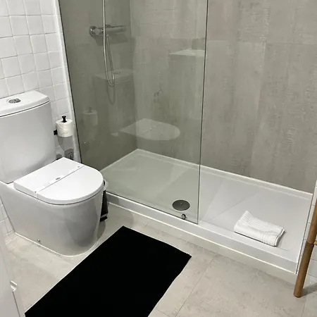 Casa Falcoeiras - Estudio Com Terraco Privado Daire